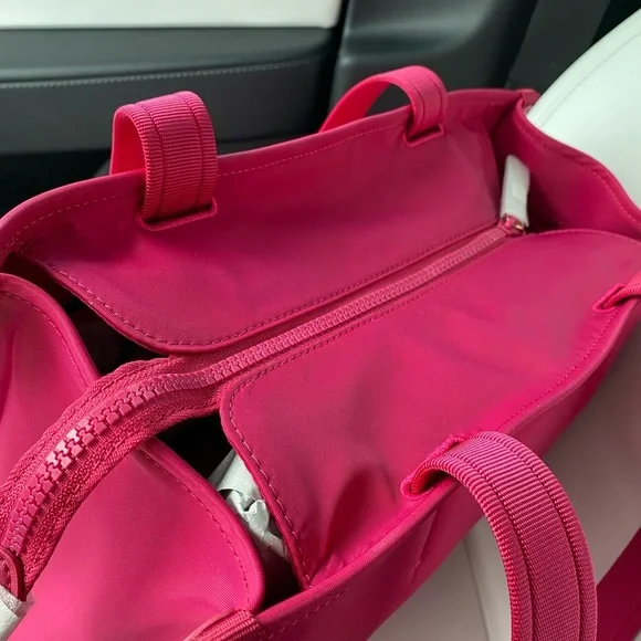 **Lonah** Kate Spade Vermilion the little better sam nylon medium tote - Picture 8 of 16